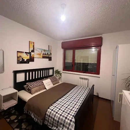 Pansiyon Friends And Family Brescia